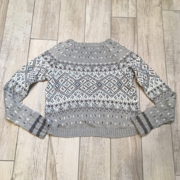 Aeropostale Grey and White Cropped Sweater - Picture 5 of 5